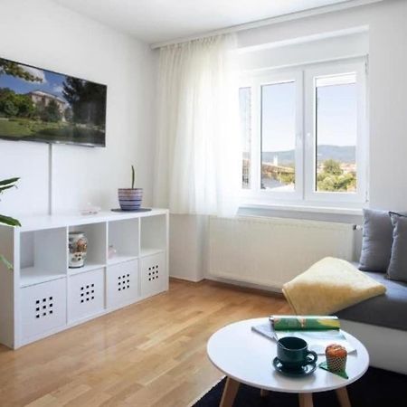 Tesla Apartment Urban Stay Zagreb Exterior foto