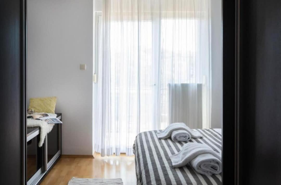 Tesla Apartment Urban Stay Zagreb Exterior foto